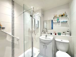 Photo 6- click for photo gallery